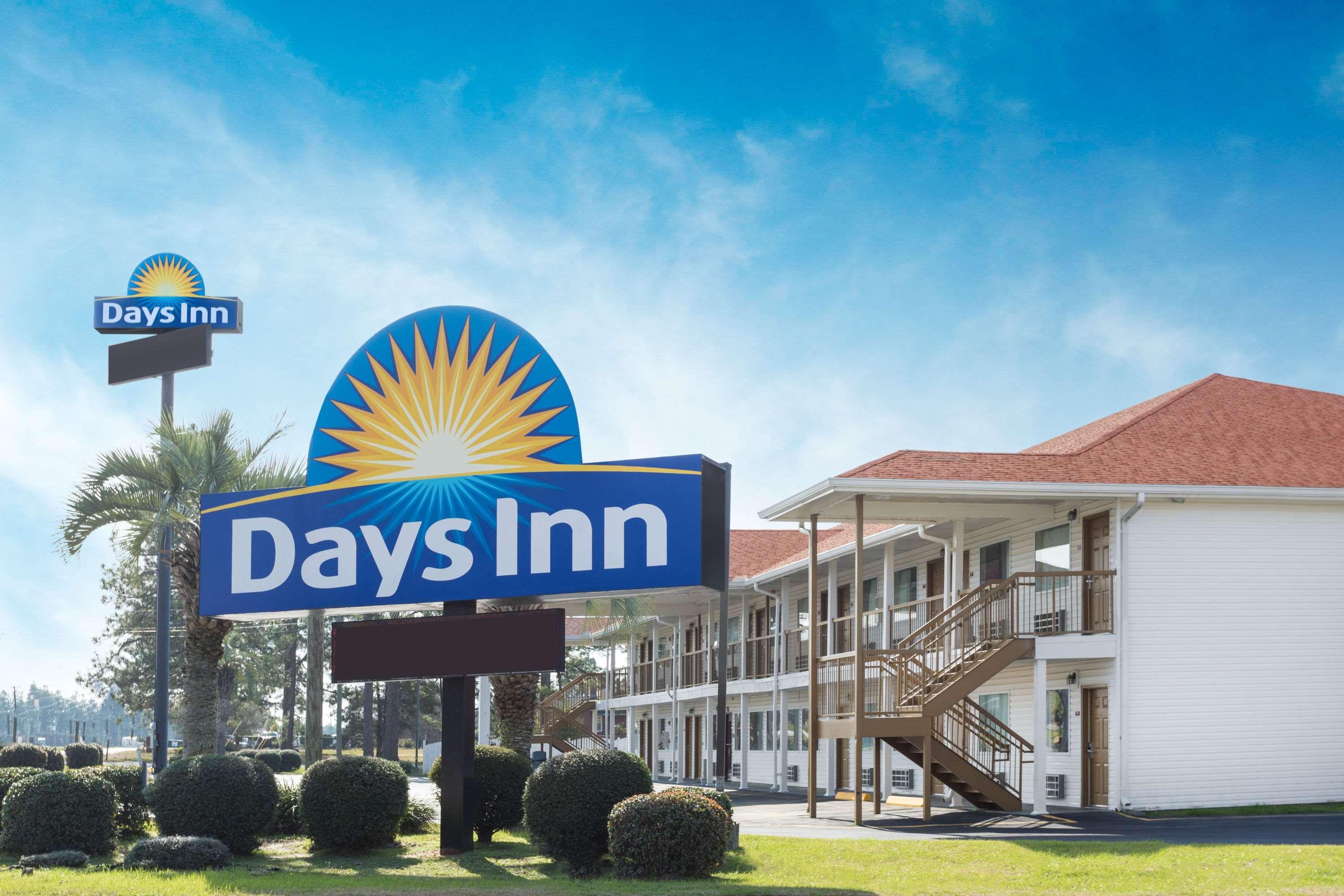 Economy Inn By Oyo Ashburn Exterior photo